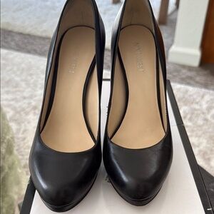 Nine West Black Leather Heels Classic Pumps